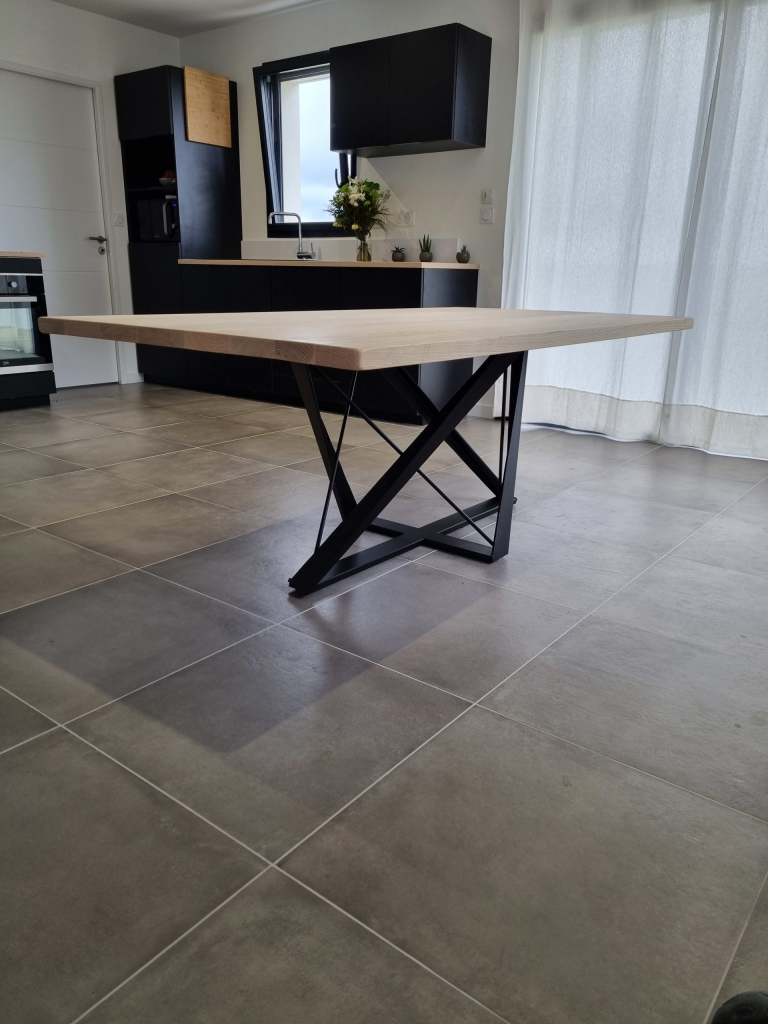 langue d'oiseau table de repas en frêne sur mesure