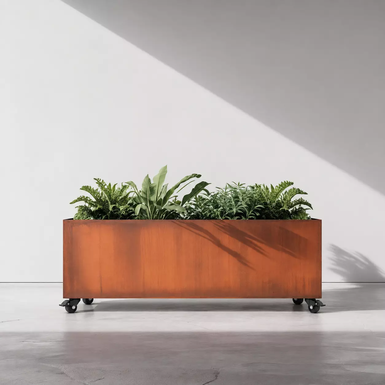 fioriera in acciaio corten con ruote – su misura